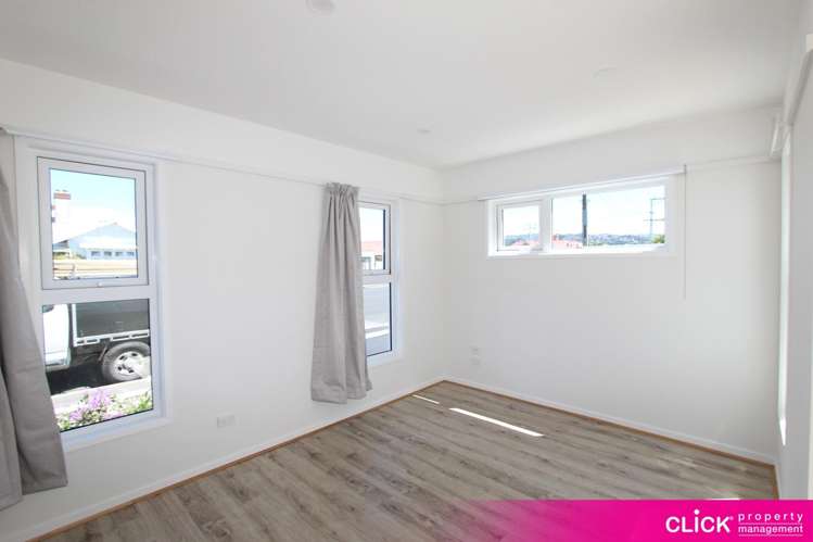 29 Churchill Street 10307_5