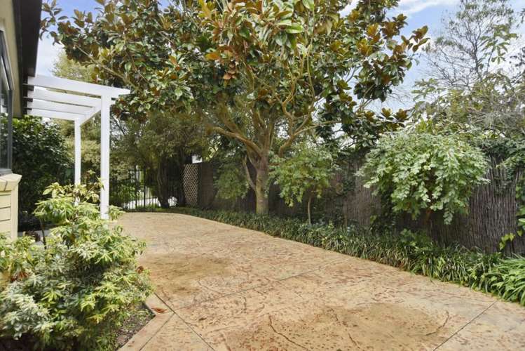 10a Ronald George Place Parklands_16