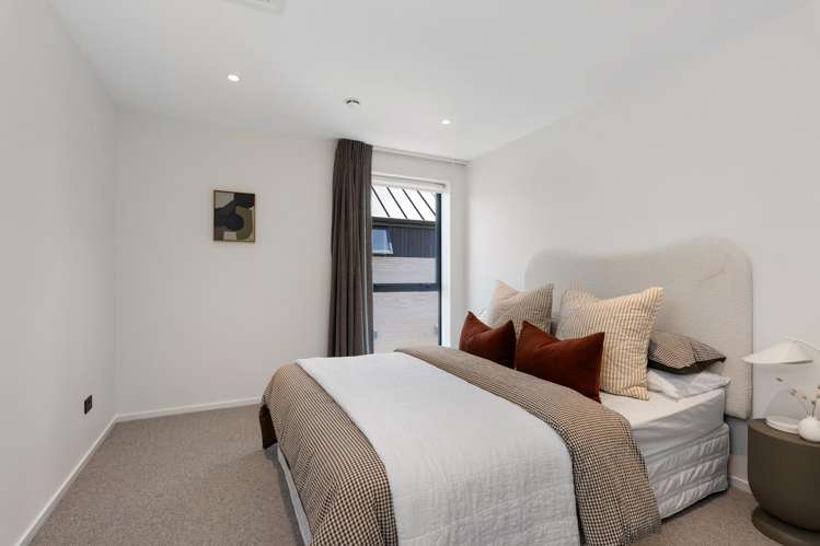 1/13 Lees Road Strowan_18