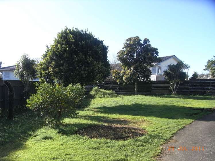 9 Hobart Crescent Wattle Downs_10