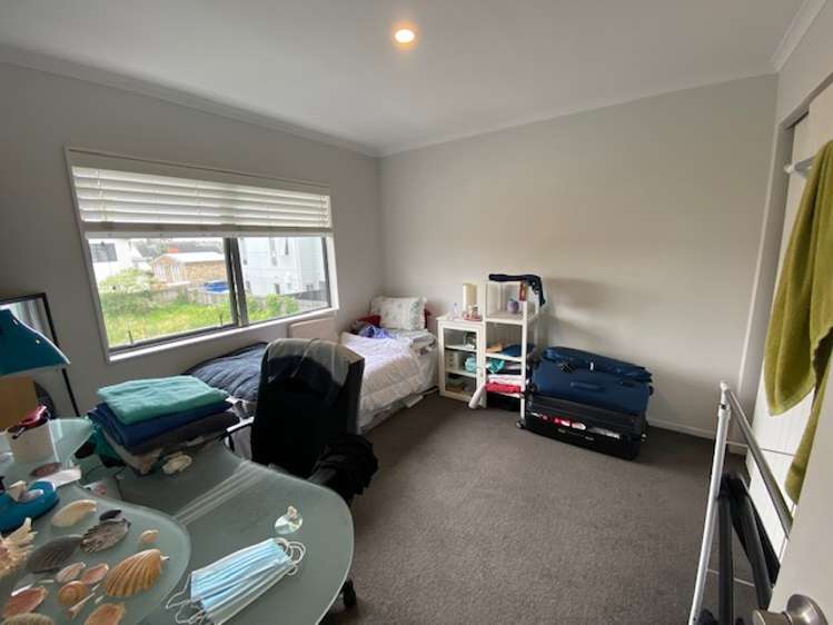 8a Ropata Avenue Point England_12