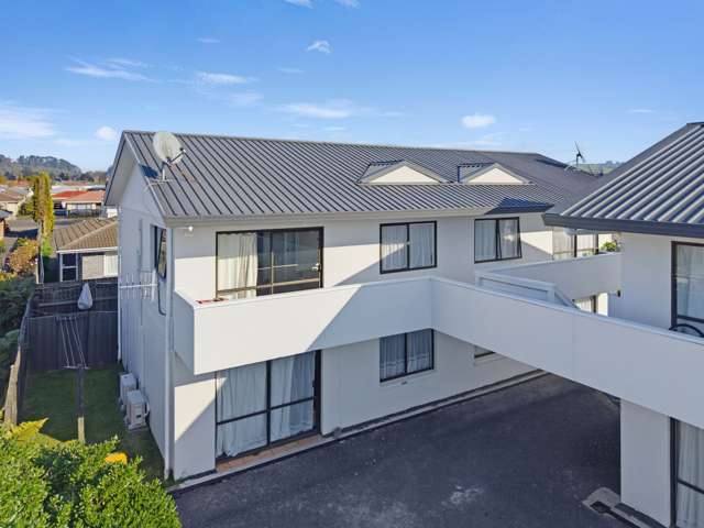 Solid Block 2-Bedroom Unit