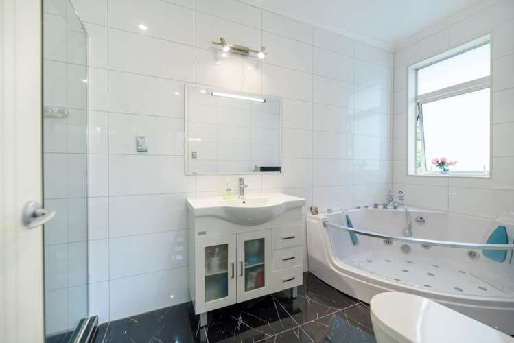 12b Wattle Street New Lynn_21