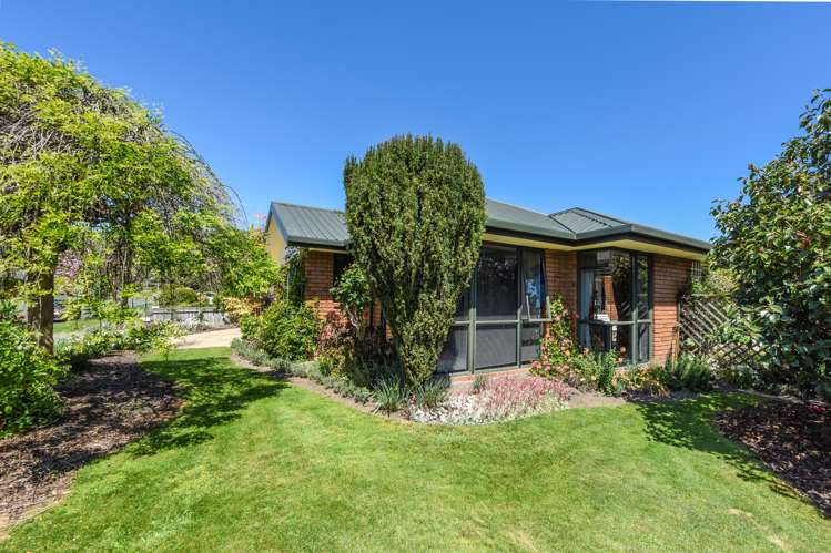 14 Appaloosa Avenue Richmond_11
