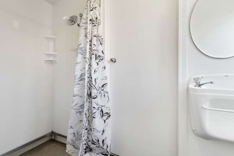 17 Seymour Street Hornby_15