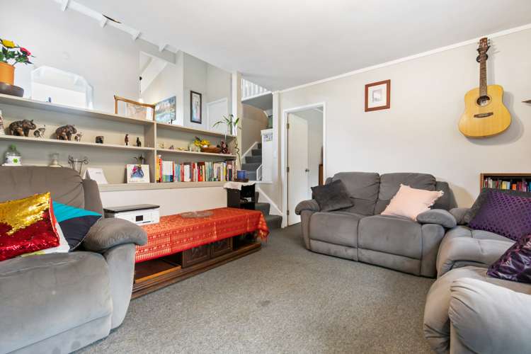 4/24 Beswick Place Birkdale_12