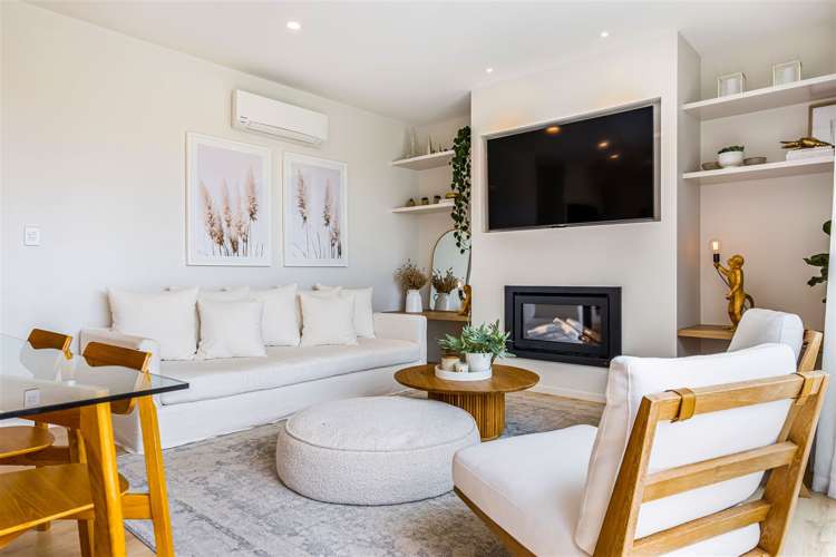 16 Walsh Road Wainui_8