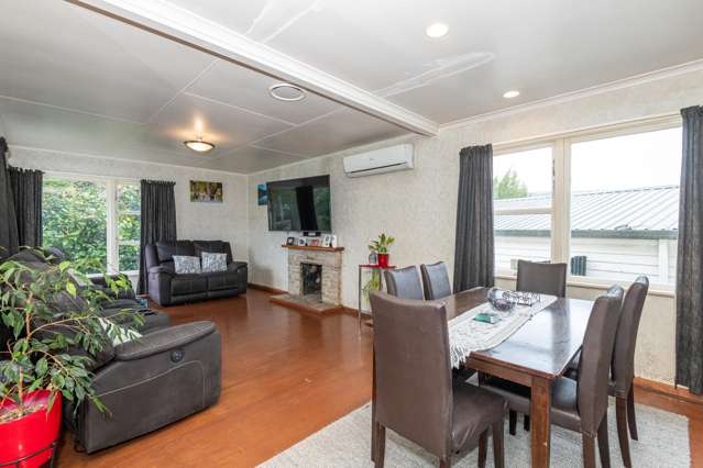 5 The Strand Wainuiomata_1