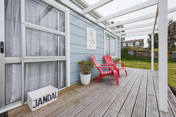 7 Chaffey Street Foxton Beach_25