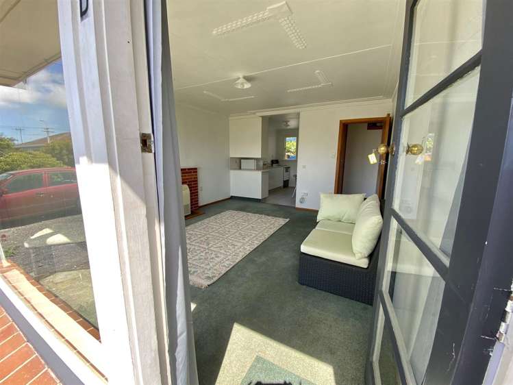 81d Charlotte Street Balclutha_3