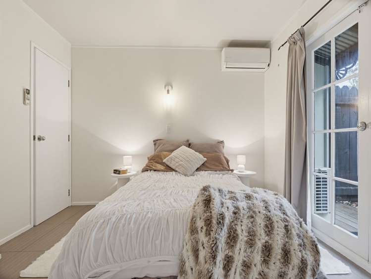 14B South Lynn Road Titirangi_10