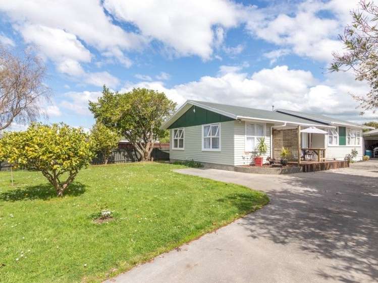 14 Apollo Parade Milson_8