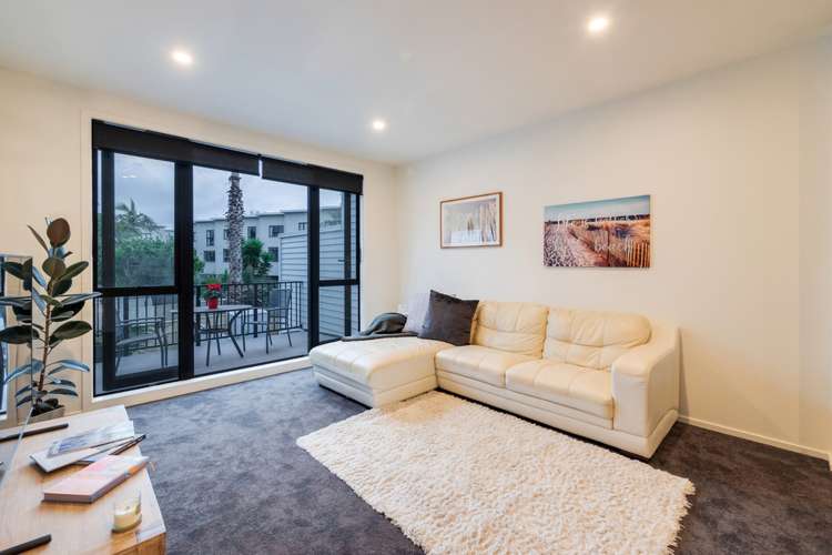 40/17 Lyon Avenue Mount Albert_2