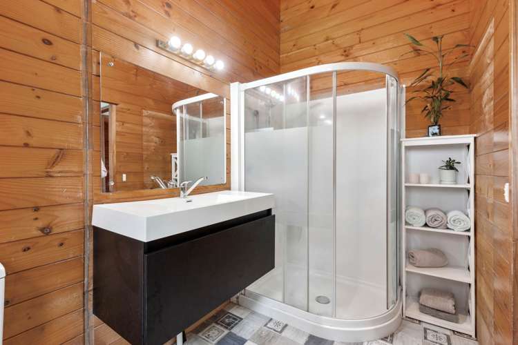 17 Hadley Wood Drive Wattle Downs_18