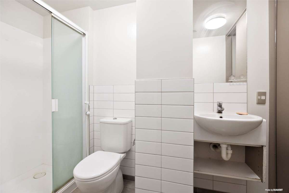 2D/208 Hobson Street_1