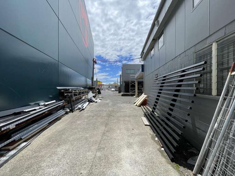 3124 Great North Road New Lynn_2