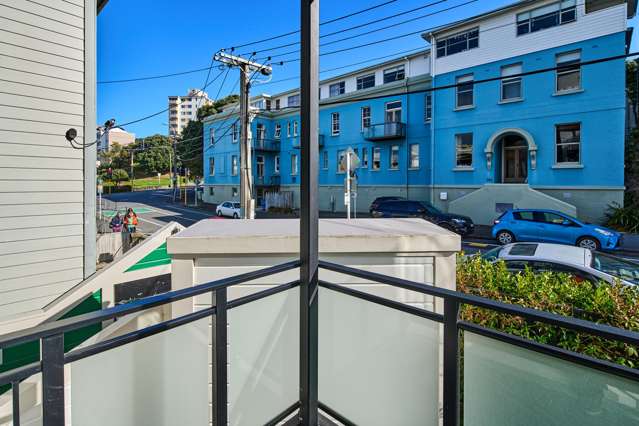 101/49 Hanson Street Mount Cook_4