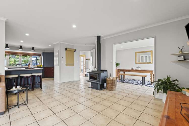 76 Polson Hill Drive Aokautere_6