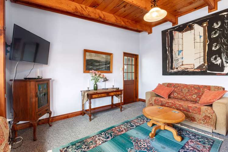 42 Poland Street Waikino_32