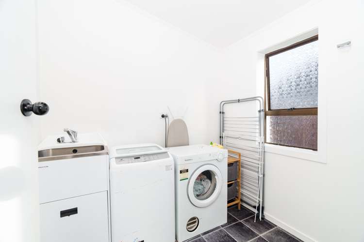 99 Forfar Street Mosgiel_15