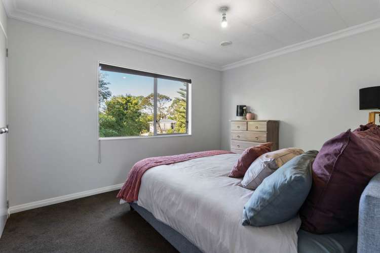 109 Tirimoana Road Te Atatu South_7