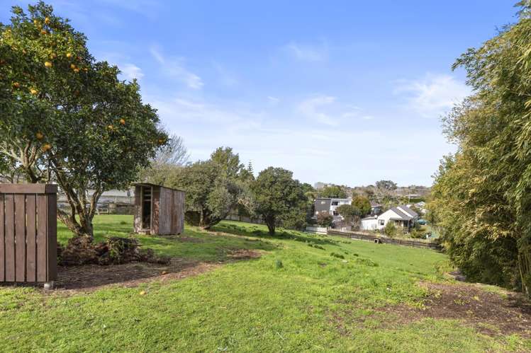 89 Kitchener Road Waiuku_15