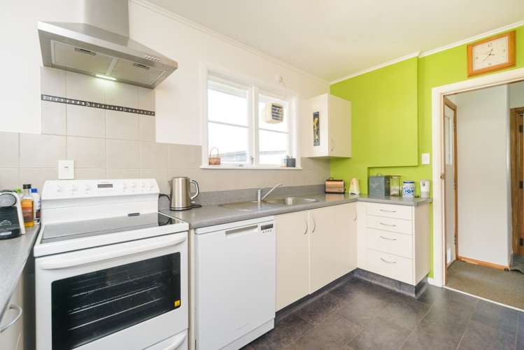 32 Aberdeen Avenue Takaro_5