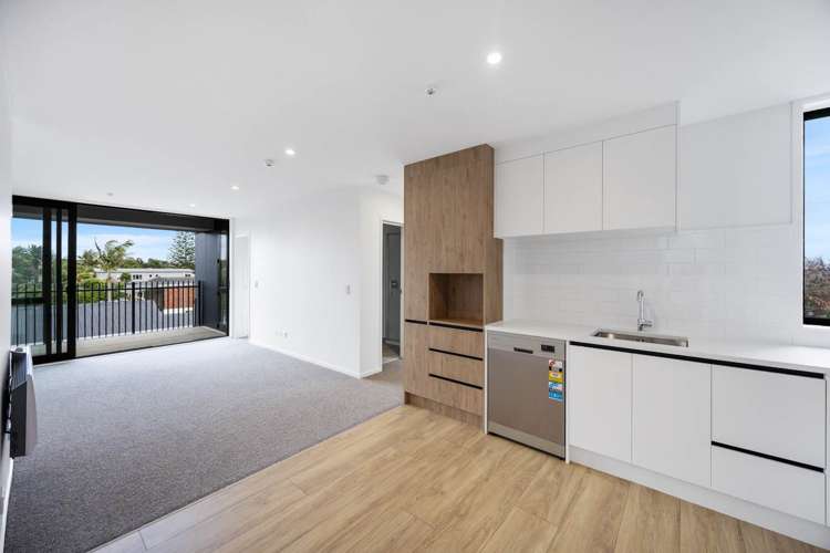 6/16 Treasure Lane Te Atatu South_2