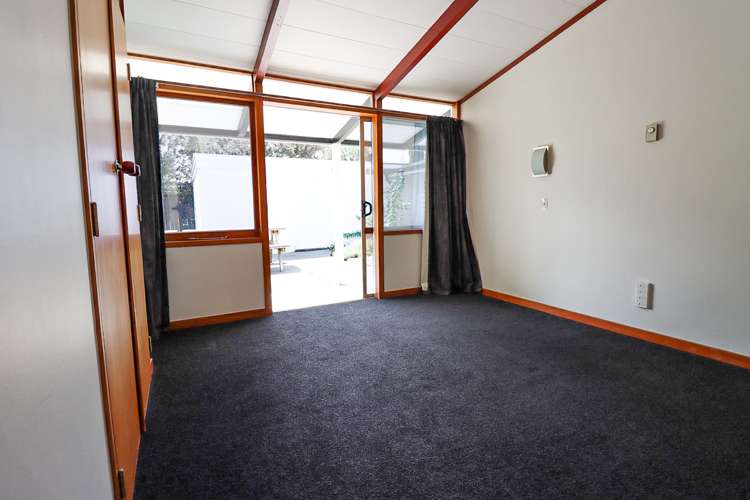 37 Guy Street Dannevirke_13