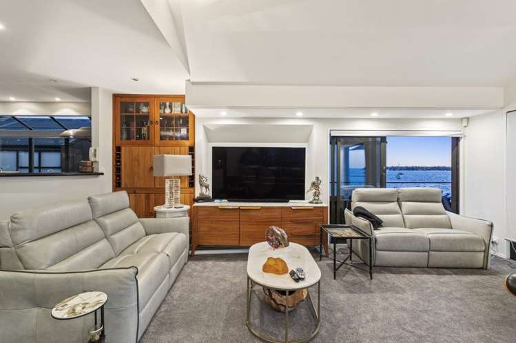 14 The Parade Bucklands Beach_8