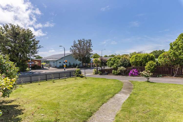 66 Gray Avenue Paraparaumu Beach_22