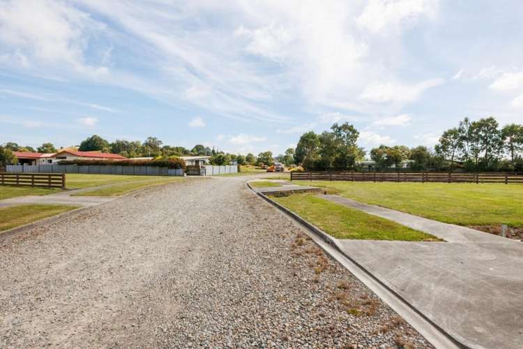 2-4 Satori Way Feilding_9