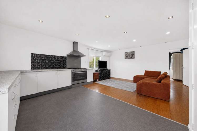 16 Jamaica Place_3
