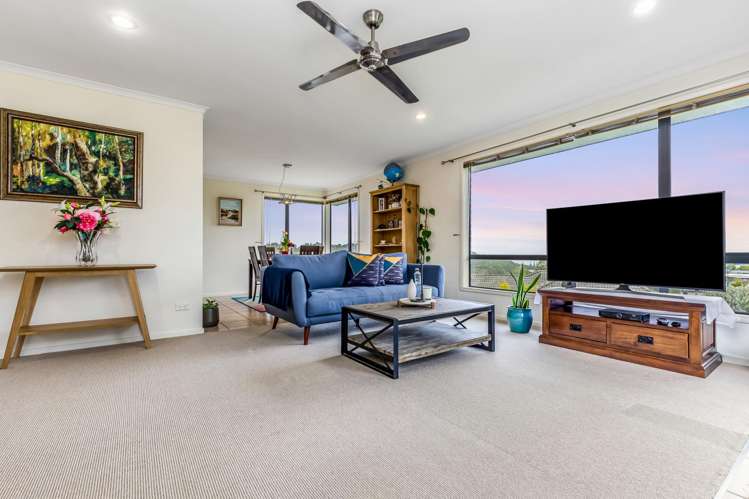 41 Roberta Crescent Orewa_13