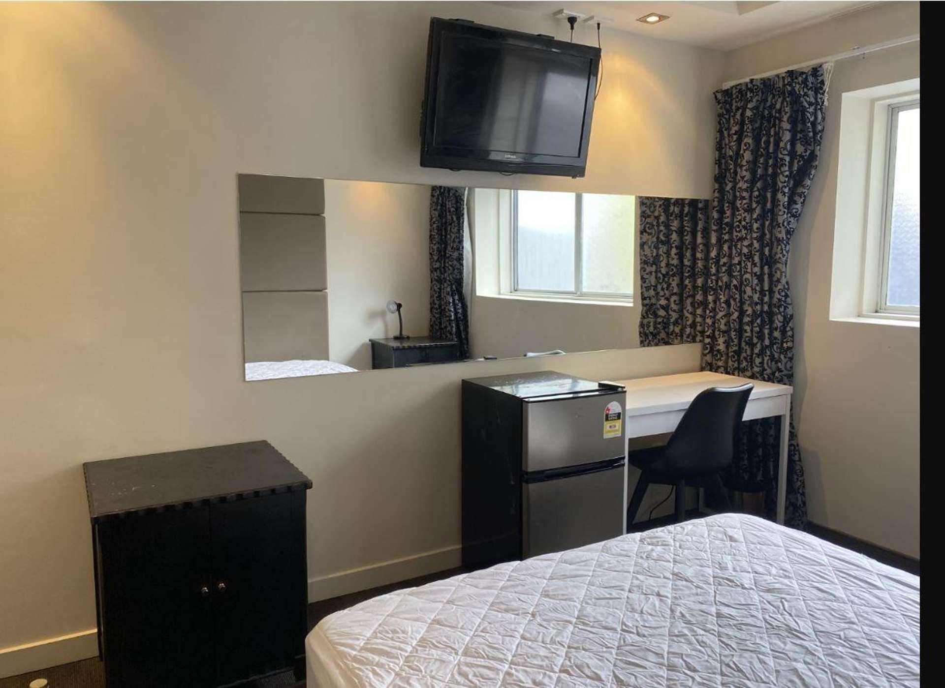146 Vivian Street 2185_0
