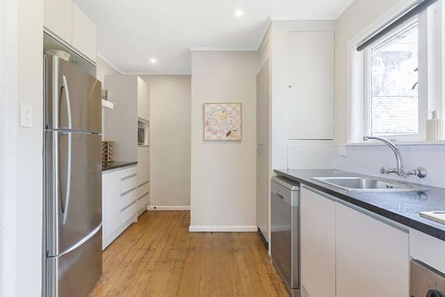 57 Court Crescent Panmure_4