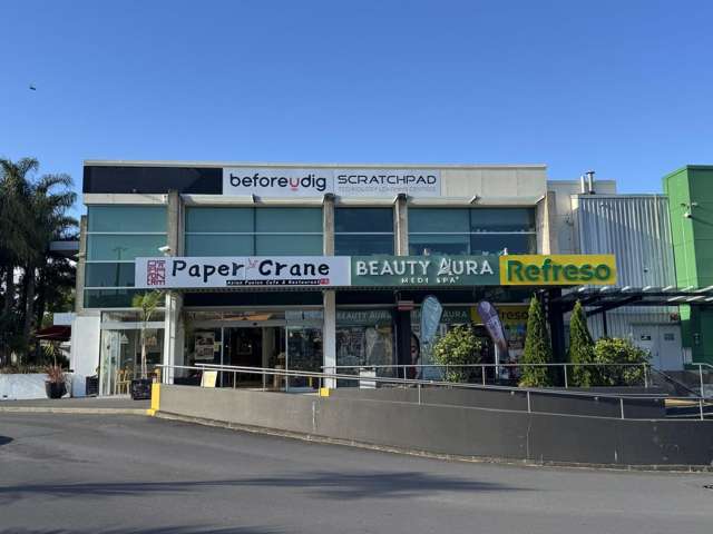 139 sq m Retail - St Lukes Mega Centre