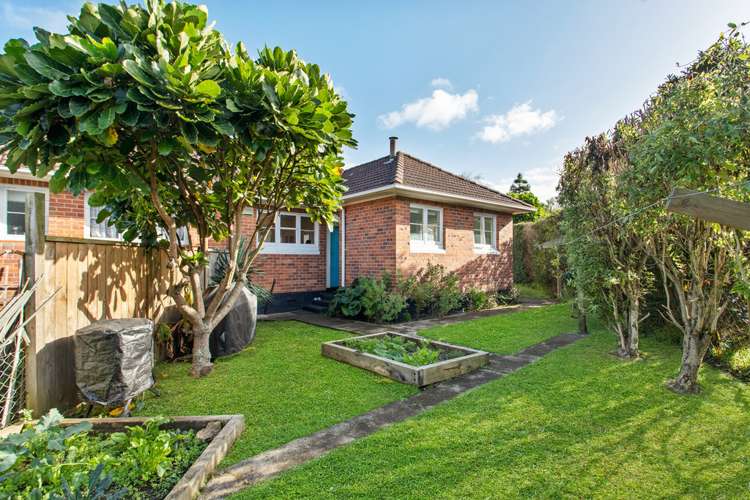 4 Jennings Street Mount Albert_13