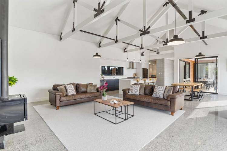 242 Seagrove Road Waiau Pa_7