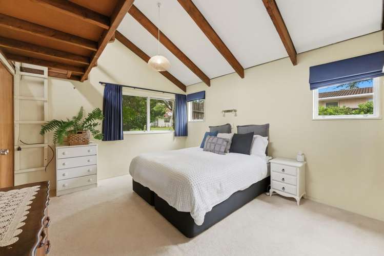 5 Magnolia Drive Westown_16