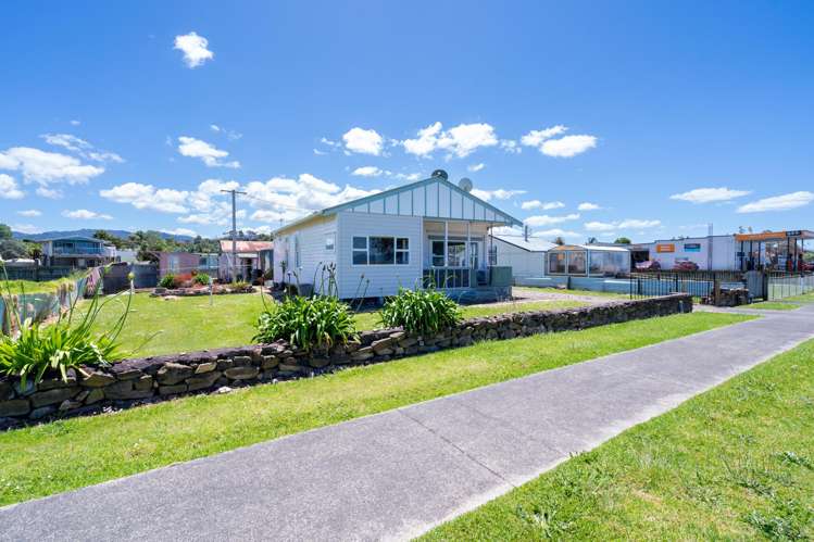 923 East Coast Road Kaiaua_7