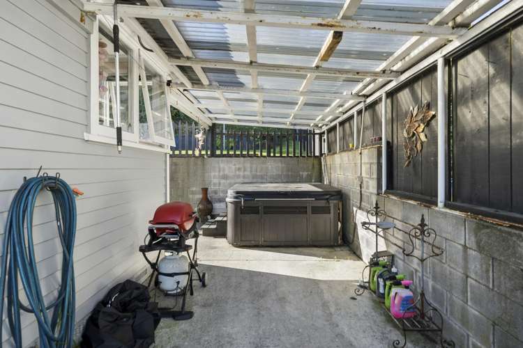 21 Pencarrow Crescent Wainuiomata_19