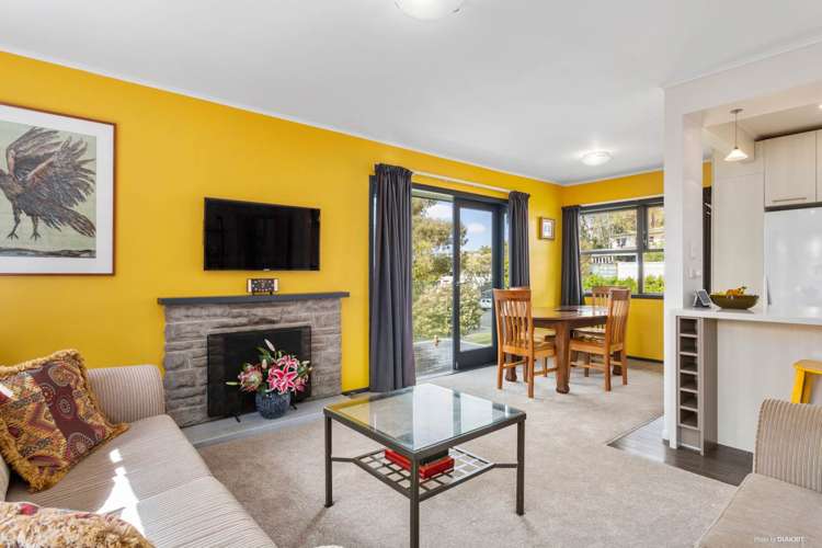17 Saint Peters Street Northcote_11