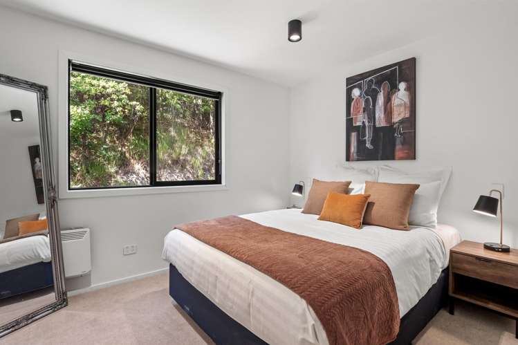 13a/135 Hallenstein Street Queenstown_5