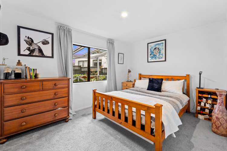 2/2 Crosby Road West Harbour_6