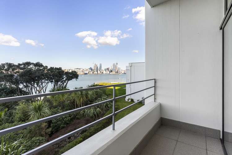 102/45 Stanley Point Road Devonport_9