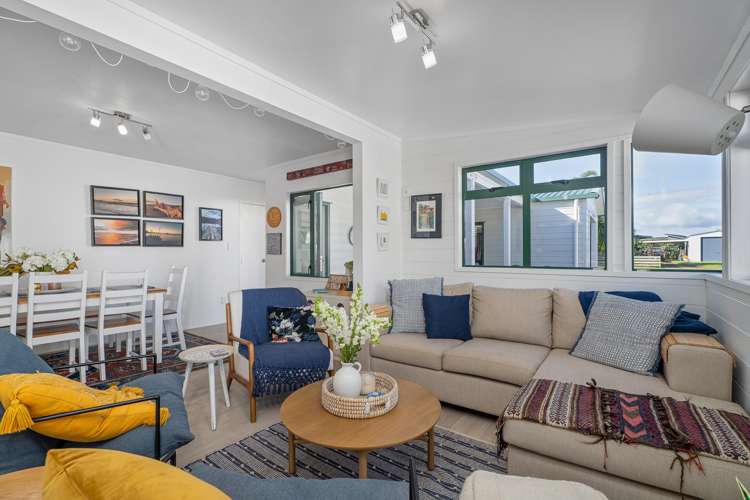 31 Whitby Avenue Whitianga_3