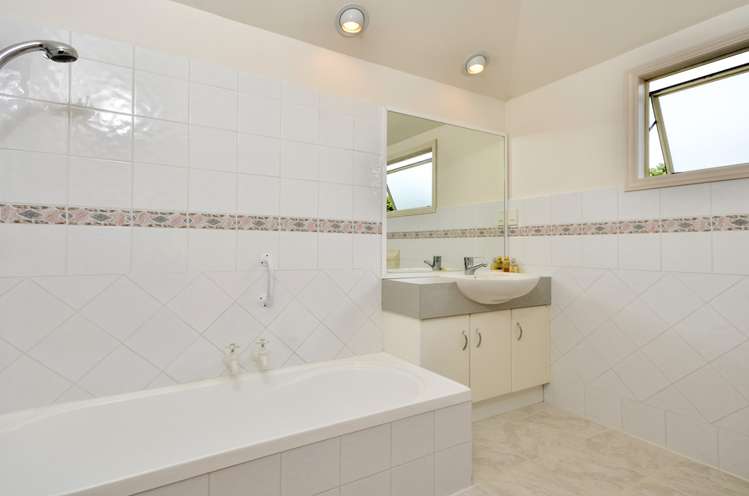 5/30 Clarence Road Northcote Point_15