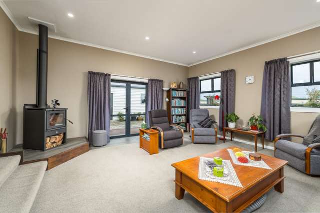 3 Holmes Street Waimate_2