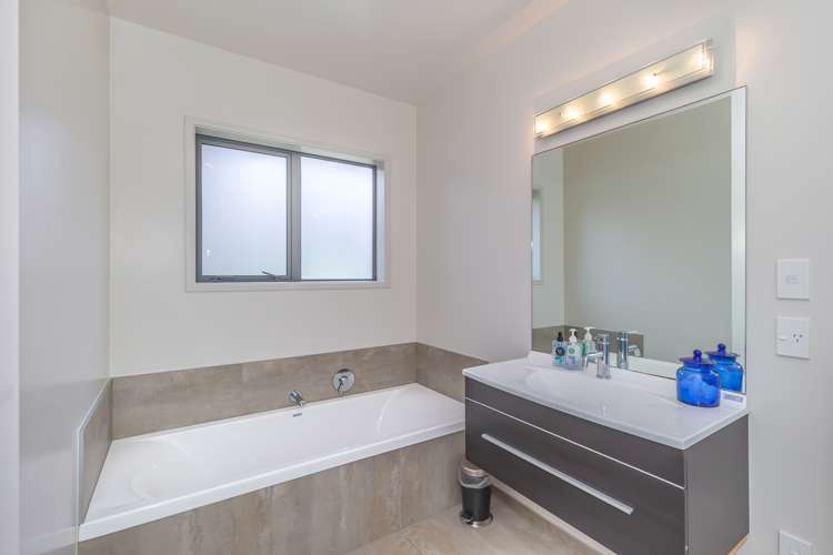 68 Waitarere Rise Avenue Waitarere_15